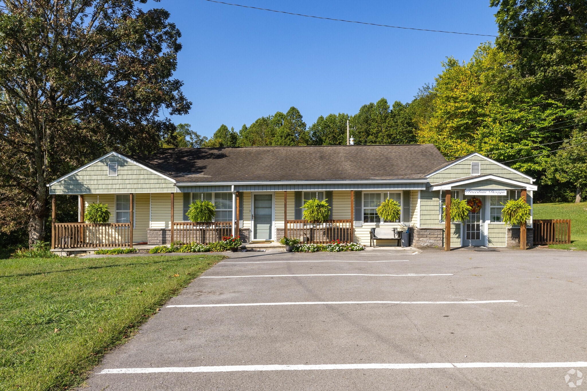 10025 Chapman Hwy, Seymour, TN for sale Primary Photo- Image 1 of 2