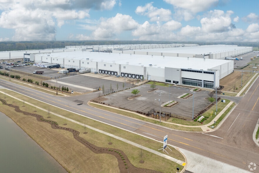 6495 Polk Ln, Olive Branch, MS for lease - Aerial - Image 2 of 5