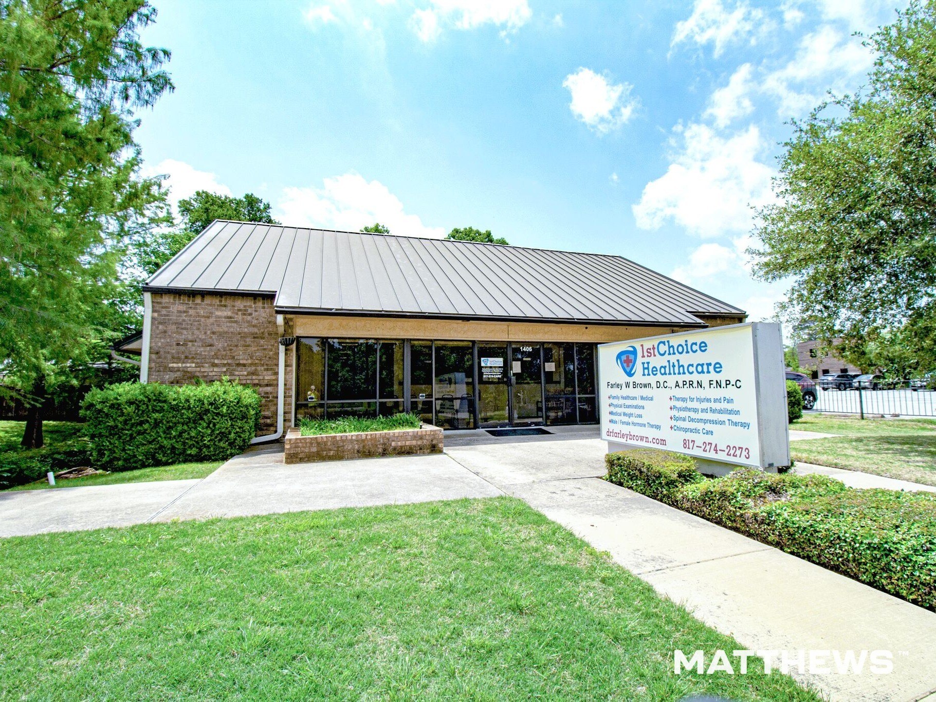 1406 W Randol Mill Rd, Arlington, TX à vendre Photo du bâtiment- Image 1 de 4