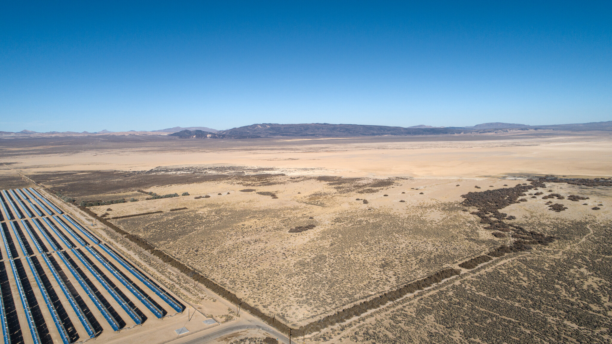 42829 Harper Lake Rd, Hinkley, CA for sale Primary Photo- Image 1 of 1