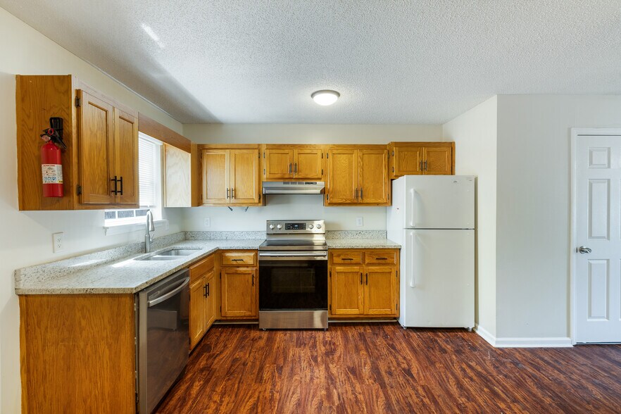 530 Hogue Ave, Rockmart, GA à vendre - Photo intérieure - Image 3 de 7