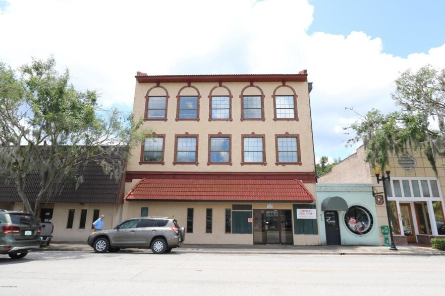 607-611 St Johns Ave, Palatka, FL à vendre - Photo du bâtiment - Image 2 de 3