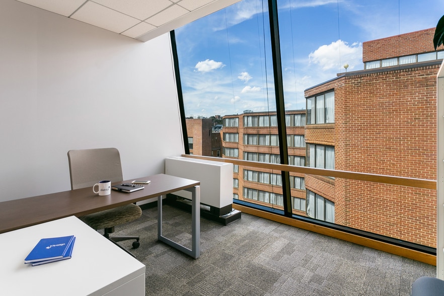 1101 30th St NW, Washington, DC à louer - Photo intérieure - Image 3 de 11