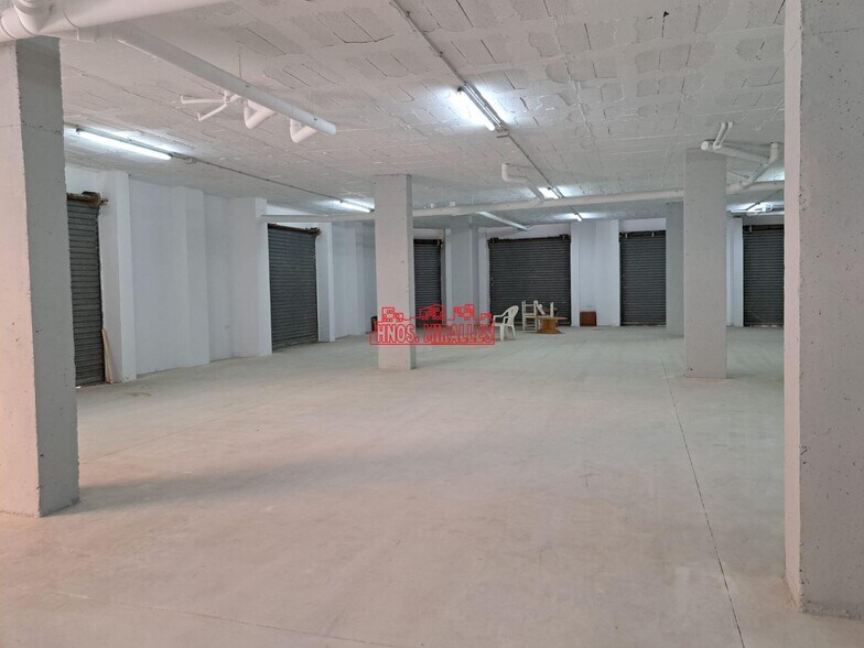 Retail in Almoradí, Alicante for lease - Interior Photo - Image 1 of 6