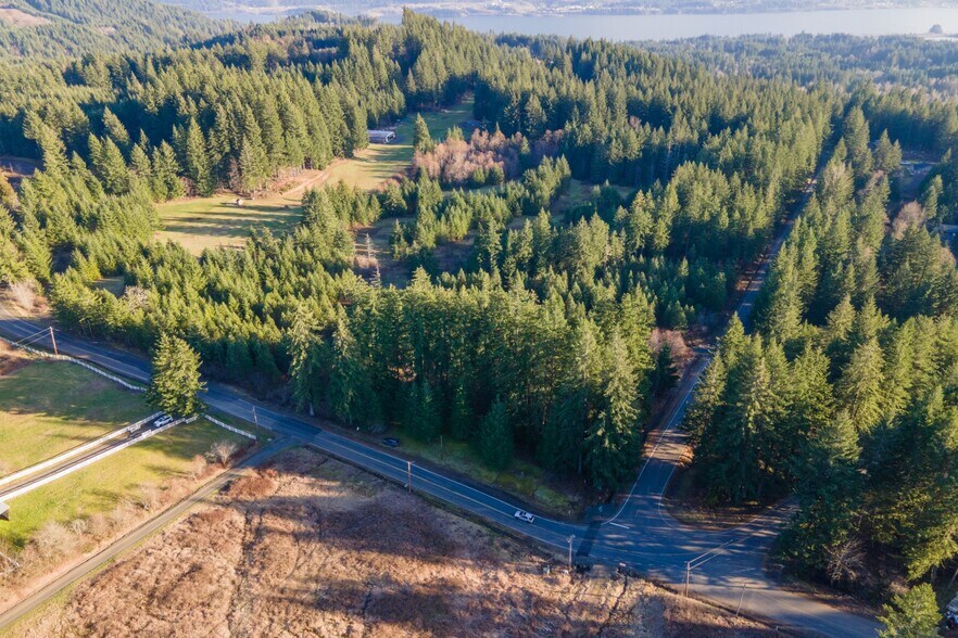 Loop Road, Stevenson, WA à vendre - Photo du bâtiment - Image 2 de 28