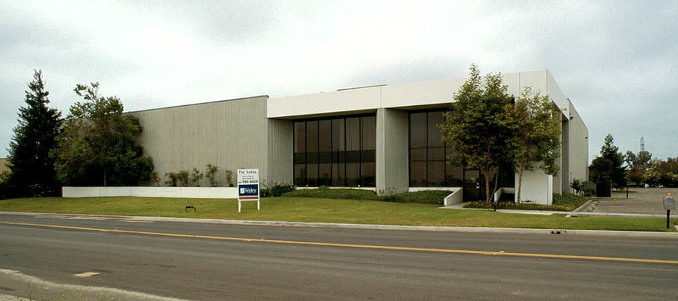 2935 Golf Course Dr, Ventura, CA for sale - Building Photo - Image 3 of 5