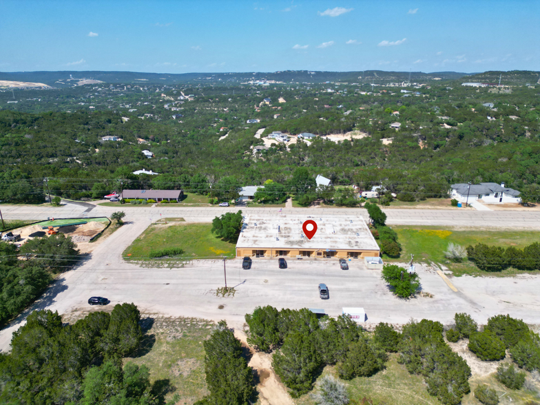 20811 Dawn Dr, Lago Vista, TX for lease - Building Photo - Image 3 of 13