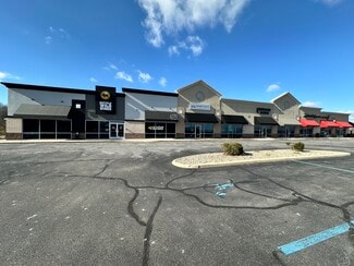 Plus de détails pour 403 Smaltzway, Auburn, IN - Commerce de détail à louer