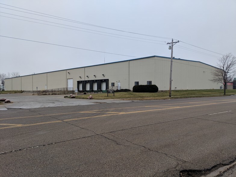 1715 E Hamilton Rd, Bloomington, IL for sale - Primary Photo - Image 1 of 1