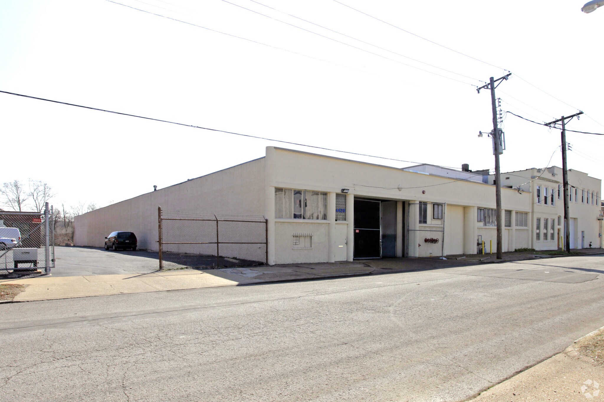 4426 Hunt Ave, Saint Louis, MO for sale Primary Photo- Image 1 of 3