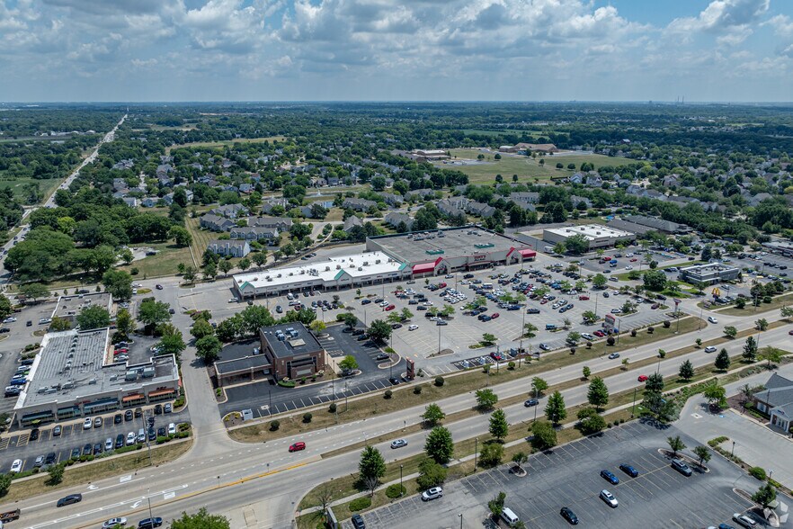 2300-2322 Route 59, Plainfield, IL à louer - Photo du bâtiment - Image 2 de 6