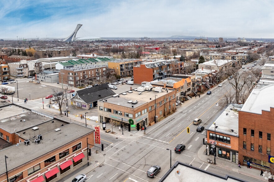 3250 Rue Masson, Montréal, QC à vendre - Photo du bâtiment - Image 2 de 5