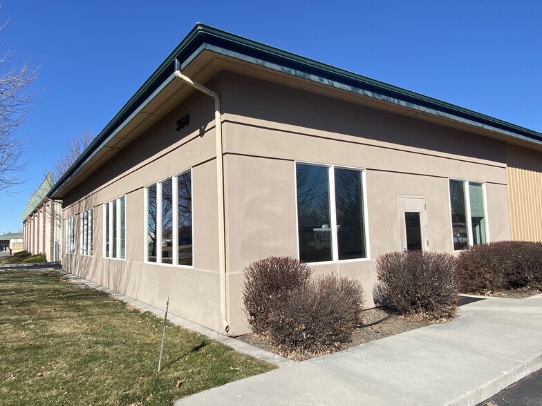 360 S Adkins Way, Meridian, ID for lease - Building Photo - Image 1 of 15