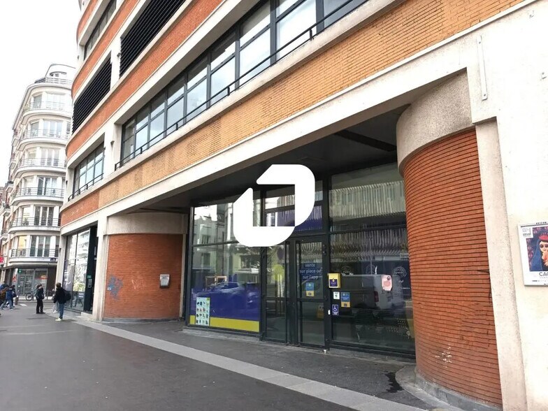 40 Boulevard Carnot, Lille à louer - Photo du bâtiment - Image 2 de 6