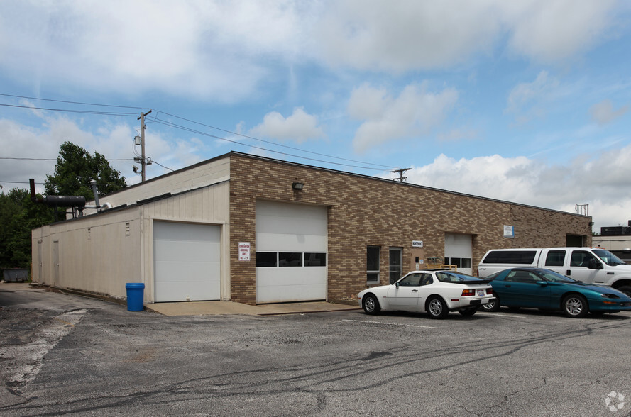 12345 Kinsman Rd, Burton, OH for lease - Building Photo - Image 2 of 2