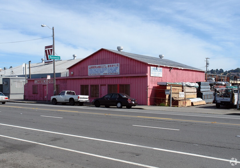 2500-2590 Oakdale Ave, San Francisco, CA for lease - Building Photo - Image 2 of 3