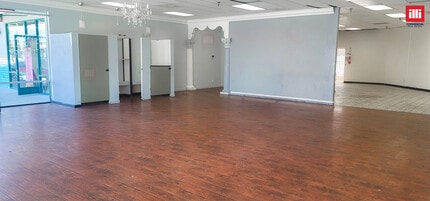 14316 Amar Rd, La Puente, CA à louer Photo intérieure- Image 2 de 5