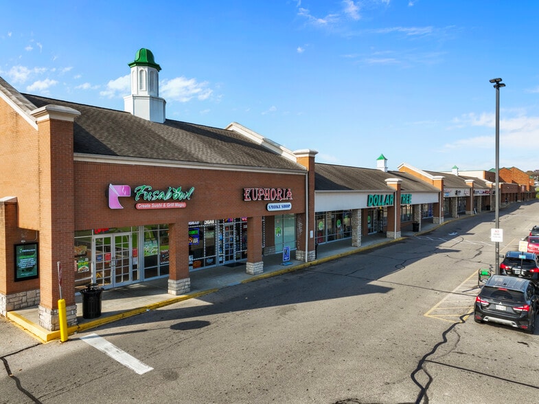 10575-10595 Springfield Pike, Cincinnati, OH for lease - Building Photo - Image 3 of 3