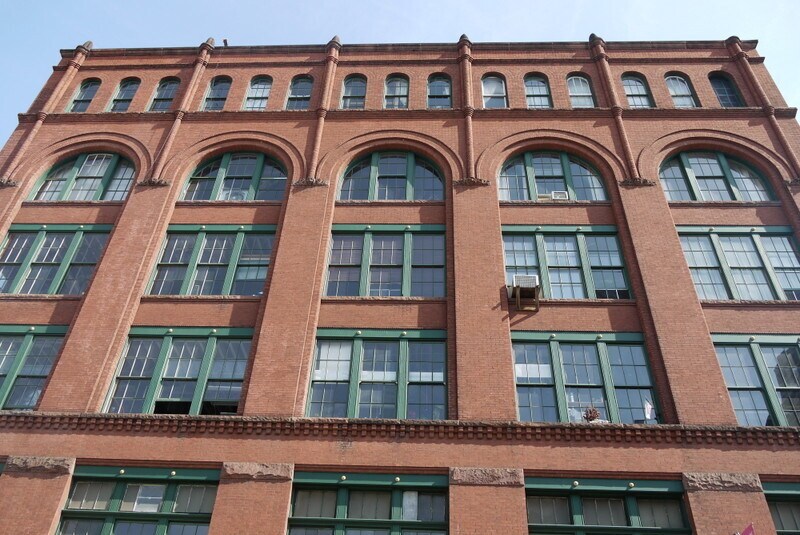 1501 Guilford Ave, Baltimore, MD à vendre - Photo du bâtiment - Image 2 de 4