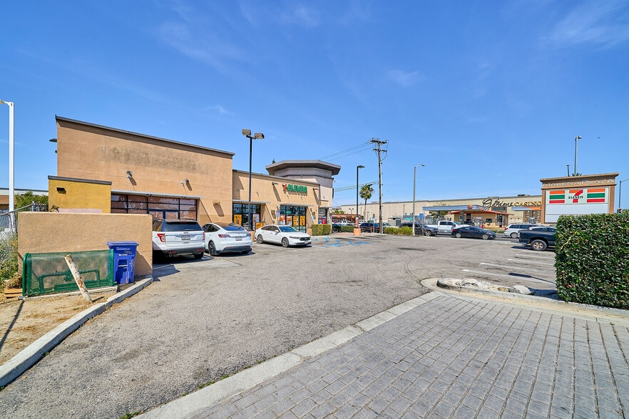 11759 Carson St, Lakewood, CA for sale - Building Photo - Image 3 of 15