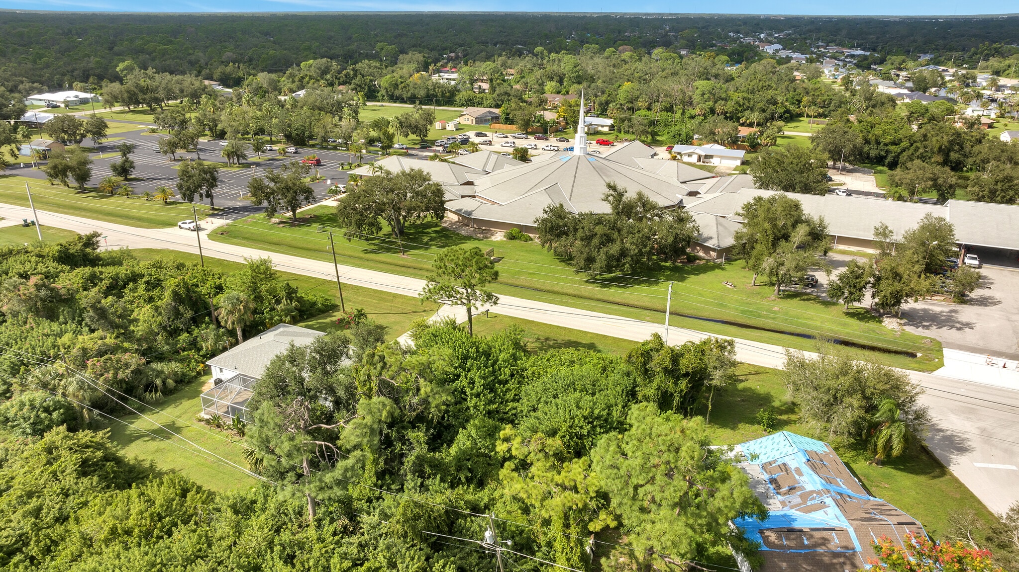 18571 Edgewater dr, Port Charlotte, FL for sale Primary Photo- Image 1 of 8