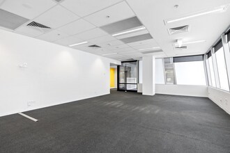 9 Yarra St, South Yarra for lease Interior Photo- Image 2 of 4
