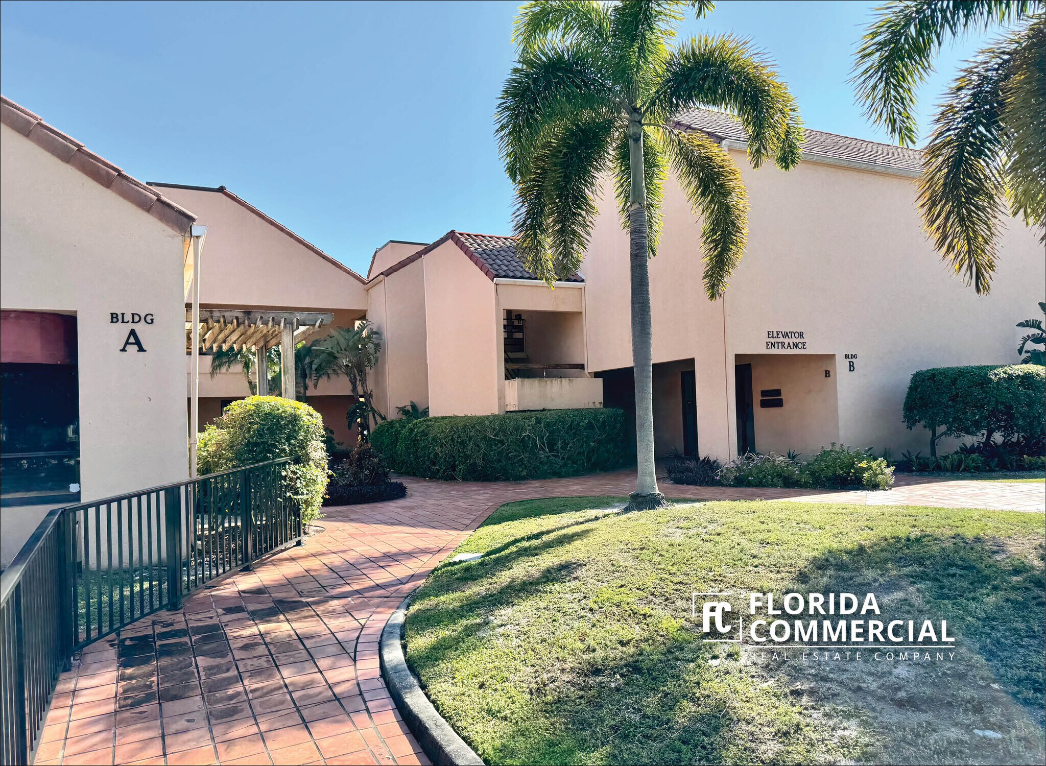 900 SE Ocean Blvd, Stuart, FL à vendre Photo du bâtiment- Image 1 de 1