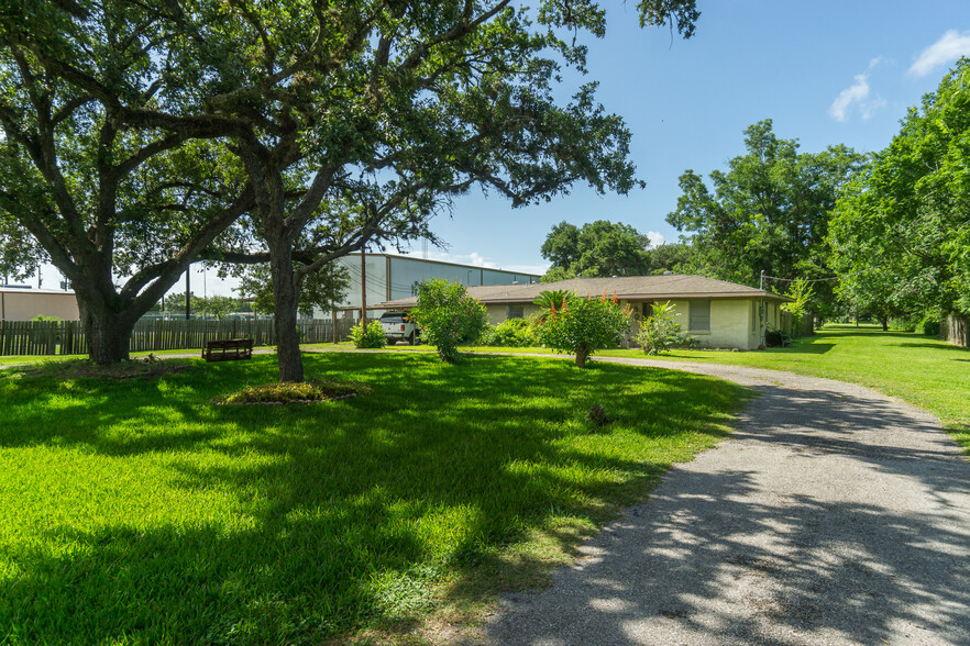 5910 Broadway st, Pearland, TX for sale - Building Photo - Image 2 of 18