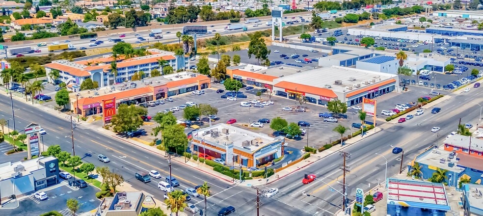 8523-8533 Artesia Blvd, Bellflower, CA à louer - Photo du bâtiment - Image 3 de 6