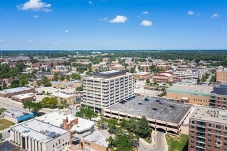 701 Lee St, Des Plaines, IL - AÉRIEN Vue de la carte - Image1