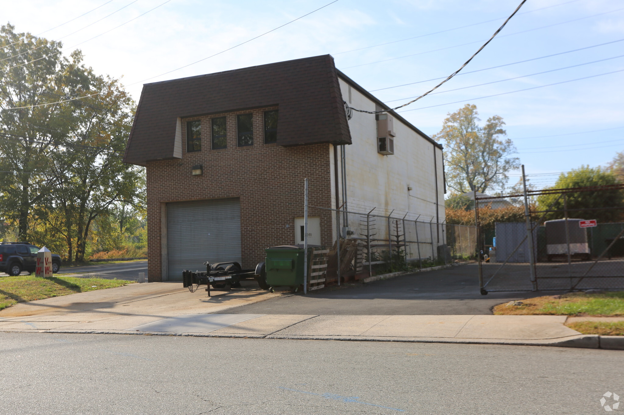 340 Cox St, Roselle, NJ à vendre Photo du bâtiment- Image 1 de 1