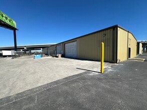 4151 118th Ave N, Clearwater, FL for lease Building Photo- Image 2 of 15