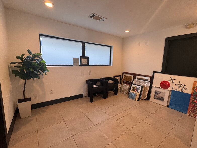 4739 Merwin St, Houston, TX for lease - Building Photo - Image 3 of 24