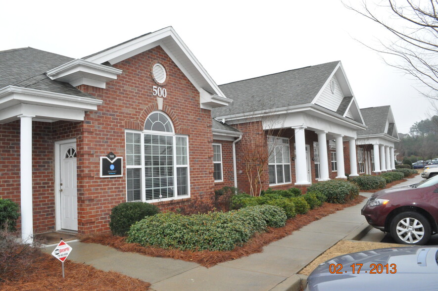 4411 Suwanee Dam Rd, Suwanee, GA à vendre - Photo du bâtiment - Image 1 de 1