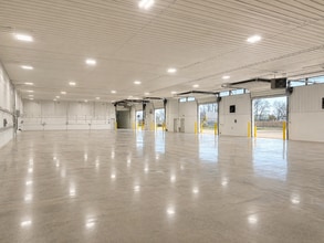 3430-3436 Washington St, Gurnee, IL for lease Interior Photo- Image 1 of 2