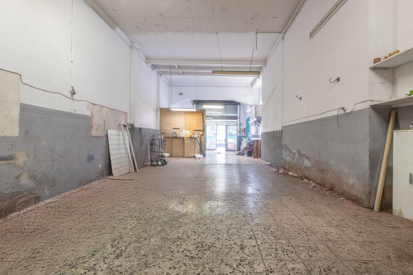 Multifamily in Tarragona, Tarragona for sale Interior Photo- Image 1 of 2