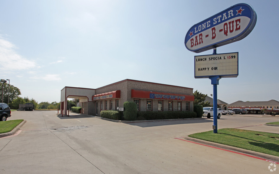 6320 N Beach St, Haltom City, TX for sale - Primary Photo - Image 1 of 1