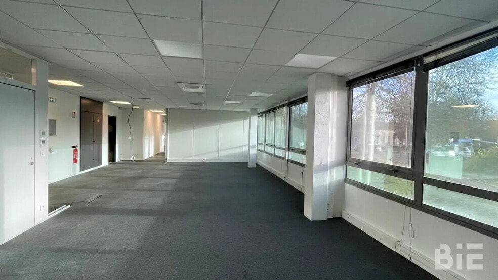 Bureau dans Pessac à louer - Photo intérieure - Image 3 de 12