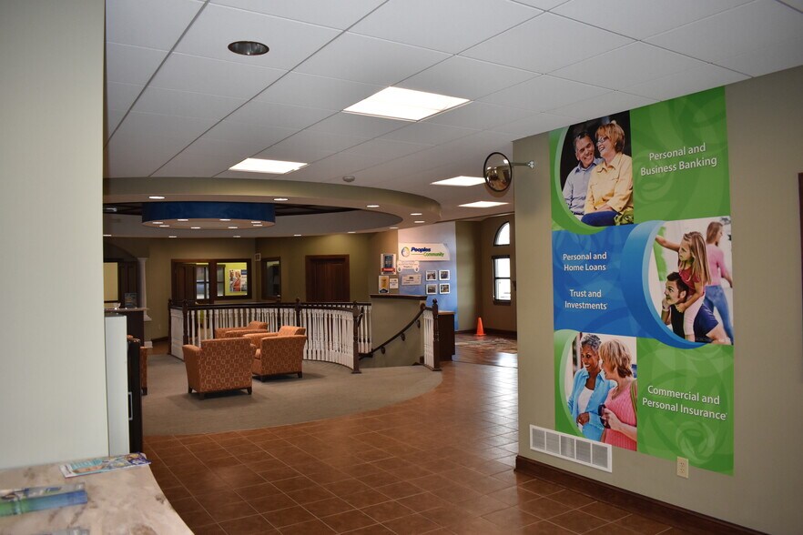 1066 Hebron Rd, Heath, OH for lease - Building Photo - Image 2 of 6