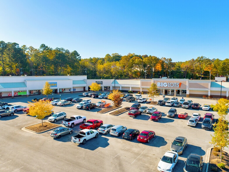 3903-3975 Hixson Pike, Chattanooga, TN for lease - Building Photo - Image 3 of 8