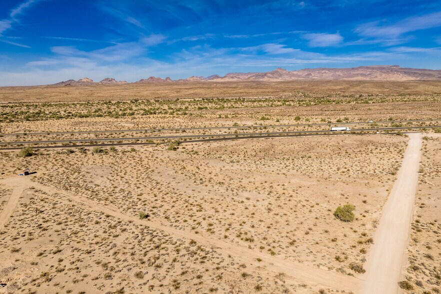 I40 & Frontage Rd, Yucca, AZ for sale - Aerial - Image 2 of 16