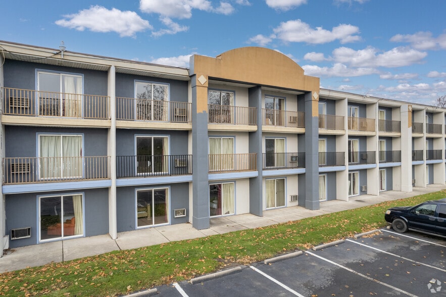 1800 Miami St, Toledo, OH à vendre - Photo du bâtiment - Image 3 de 20