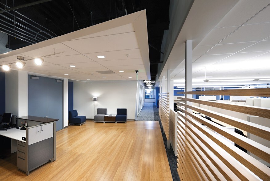 221 Main St, San Francisco, CA à louer - Photo intérieure - Image 2 de 15