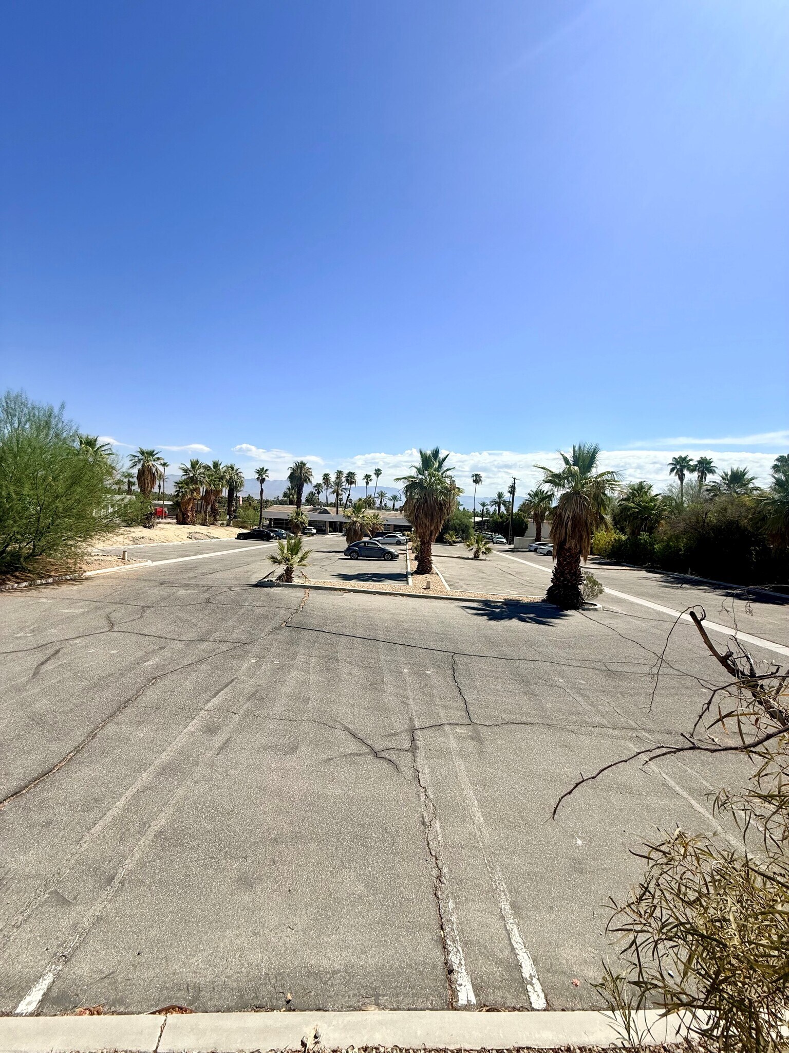 Parcel Land, Rancho Mirage, CA for sale Primary Photo- Image 1 of 2