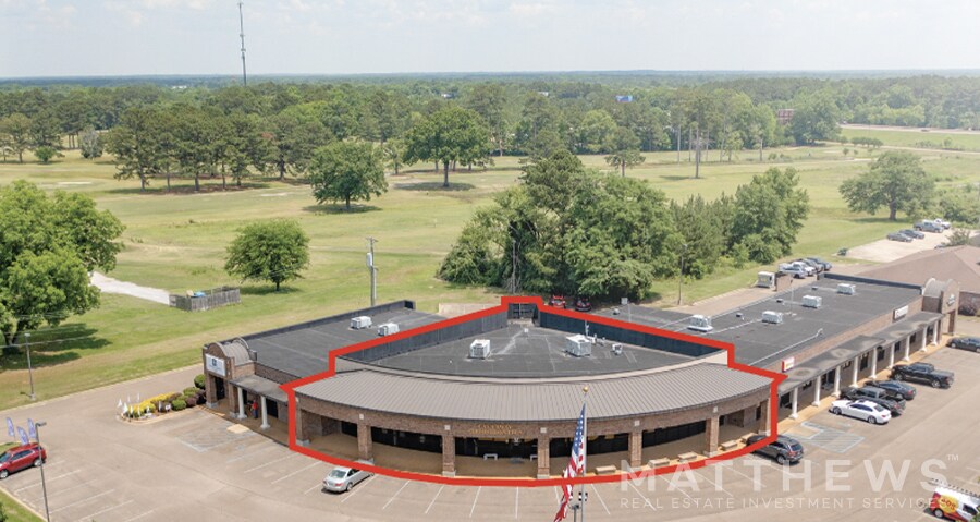 2500 Military Rd, Columbus, MS à vendre - Photo du bâtiment - Image 2 de 6