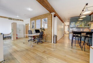 64 Southwark Bridge Rd, London for lease Interior Photo- Image 2 of 5