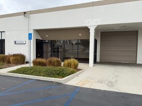 17101-17121 Central Ave, Carson, CA for lease Interior Photo- Image 1 of 8