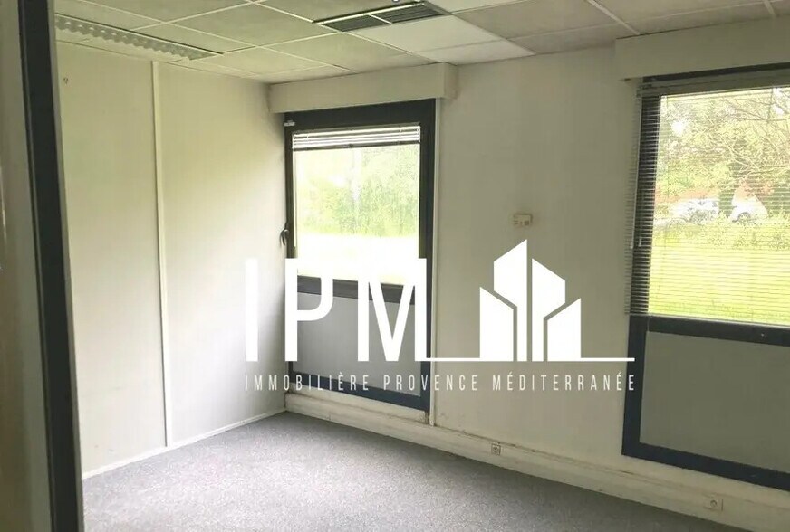 Bureau dans Meyreuil à louer - Photo intérieure - Image 3 de 5