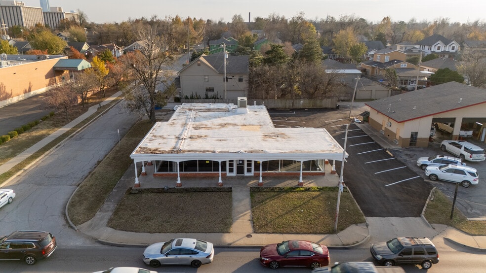 1304 NW 23rd St, Oklahoma City, OK à louer - Photo du bâtiment - Image 2 de 23