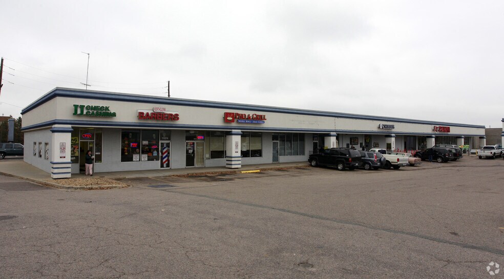 11874-11978 Washington St, Denver, CO à louer - Photo du bâtiment - Image 3 de 4